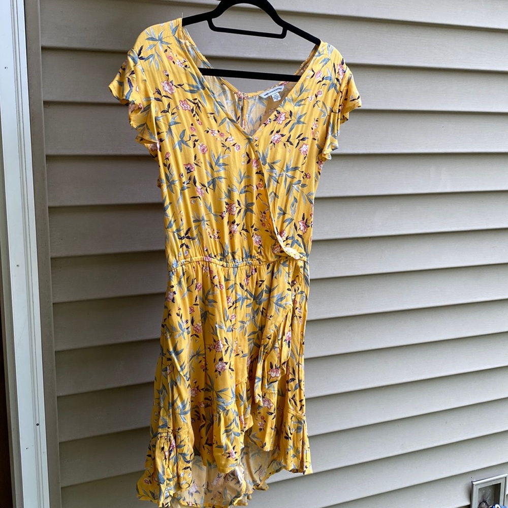 Yellow floral American eagle romper size large